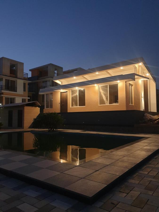 Royal Meadows Igatpuri 2Bhk Poolside Villa Luaran gambar